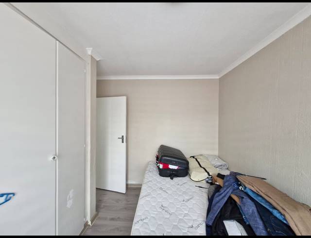 2 BEDROOM APARTMENT TO LET IN SANDOWN